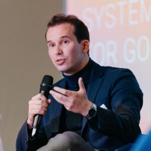 Alex Pombo Head of Government & Institutional Adoption at Partisia Blockchain🇨🇭🇩🇰 | UNECE Task Force Member 🇺🇳 | Co-Founder and Fmr. CEO of Nerum Pharma🇨🇭| Advisor at Plantific 🇬🇧 | Fmr. EJPD-SEM🇨🇭& Cancillería 🇨🇴